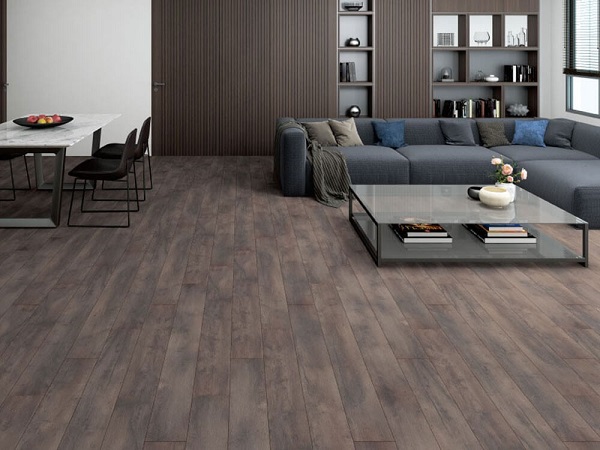 Sàn gỗ tối màu phù hợp với những người trầm tính, thích sự tối giản